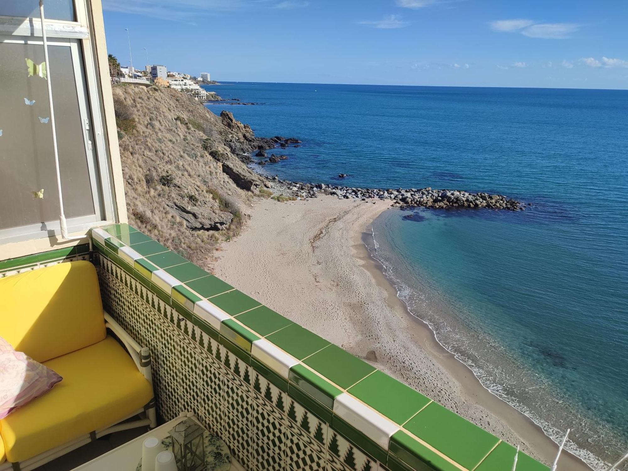 Apartamento En Playa Semi-Privada 베날마데나코스타 외부 사진